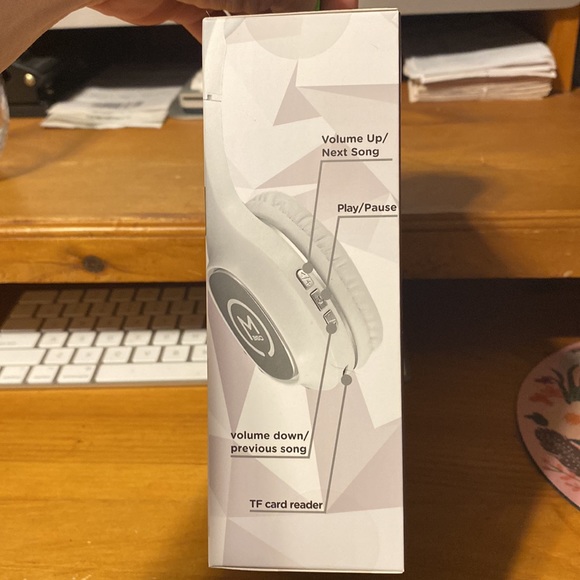 MORPHEUS TREMORS WIRELESS HEADPHONES - Picture 4 of 6